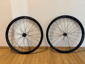 Used Shimano DURA-ACE C36 Tubeless bike