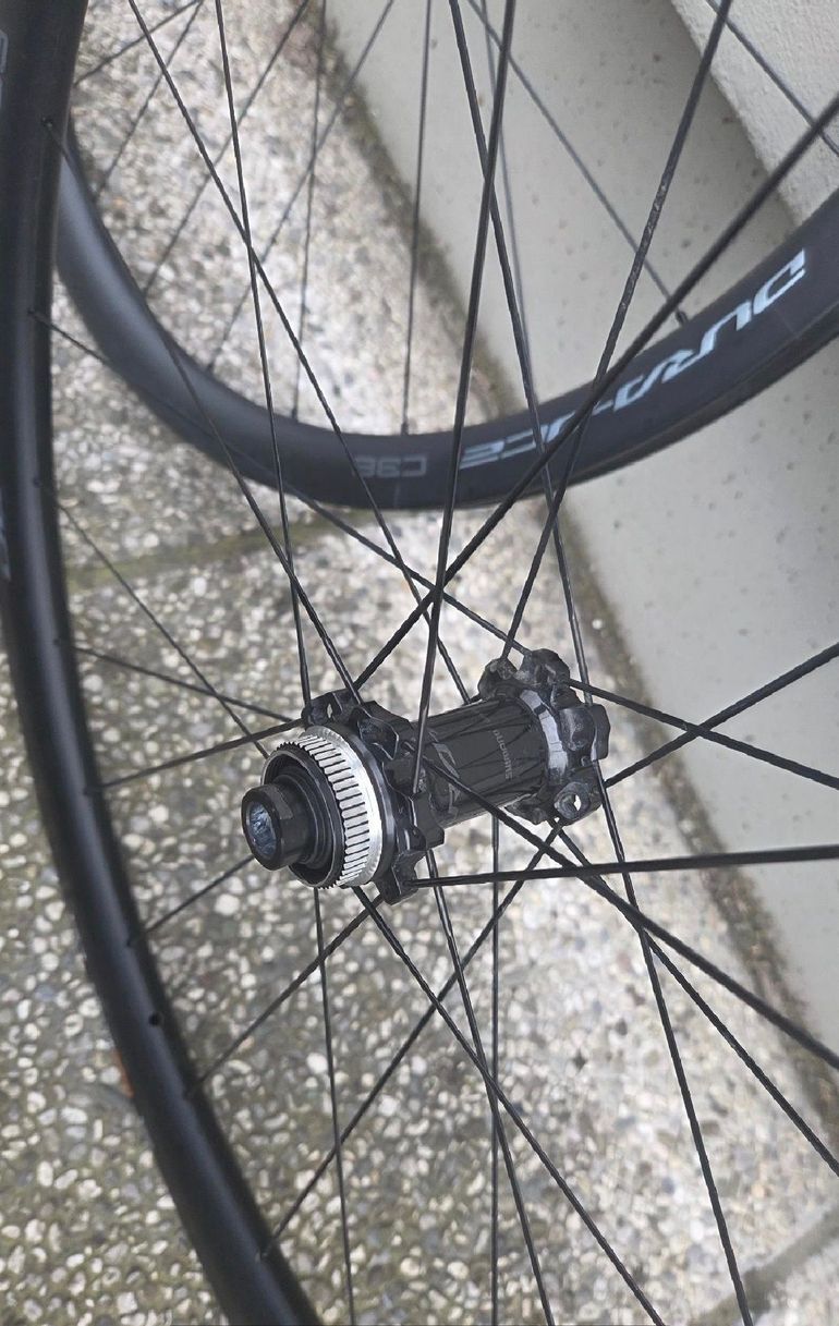 Used Shimano DURA-ACE C36 Tubeless bike — image 4 of 4
