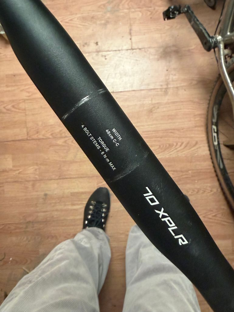 Used Zipp Service Course SL-70 Handlebar bike — image 2 of 3