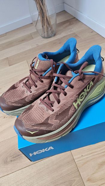 Used Hoka Challenger 8 2025 bike — image 3 of 7