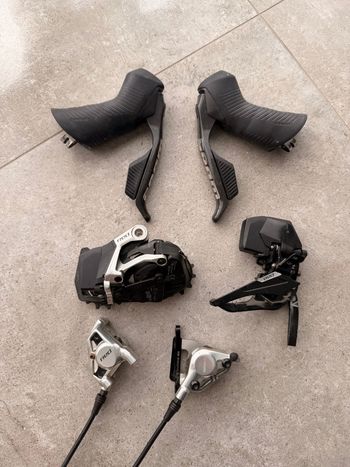 Used Sram Red AXS E1 Groupset 2025 bike — image 2 of 2