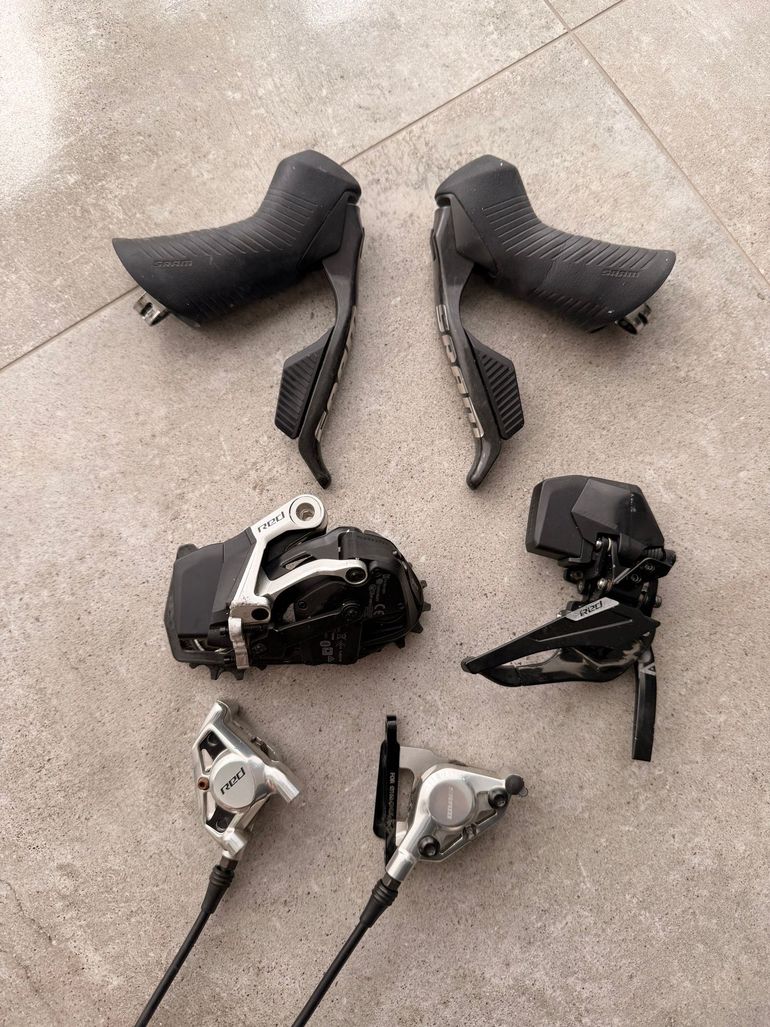 Used Sram Red AXS E1 Groupset 2025 bike — image 2 of 2