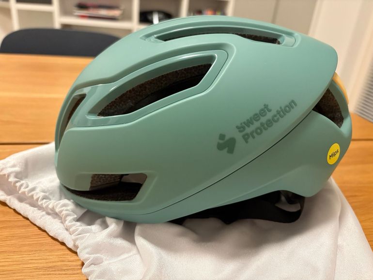 Used Sweet Protection Falconer 2Vi MIPS Helmet 2025 bike — image 2 of 8