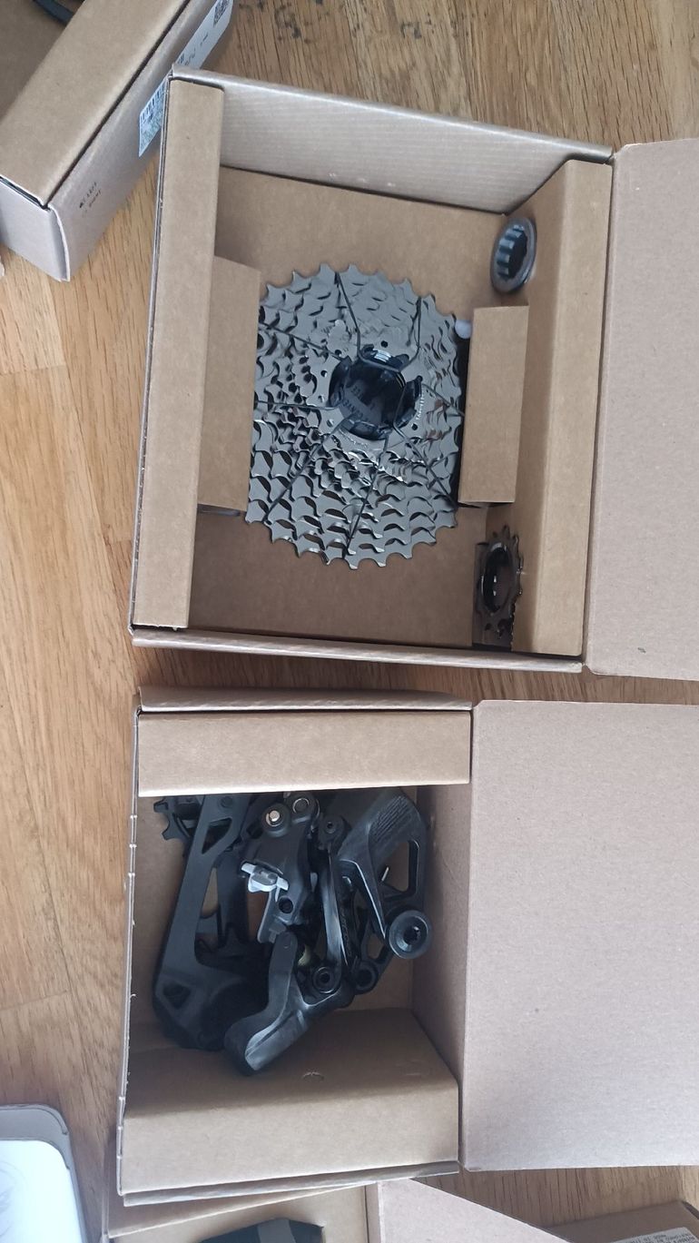 Used Campagnolo Super Record 13 Rear Derailleur WRL 2025 bike — image 4 of 6