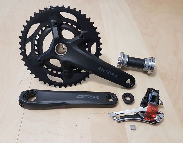 Used Shimano GRX 600 2x11S 46/30 175 mm bike — image 1 of 10