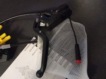 Used Magura MT5 4 Pistoncini Disc Brake Front bike — image 3 of 10