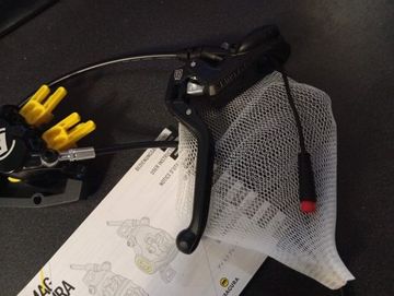 Magura MT5 4 Pistoncini Disc Brake Front Brakes usato