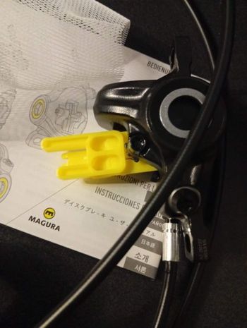 Used Magura MT4 Rear Brake 2-Piston Black with 200cm Hose bike — image 4 of 7