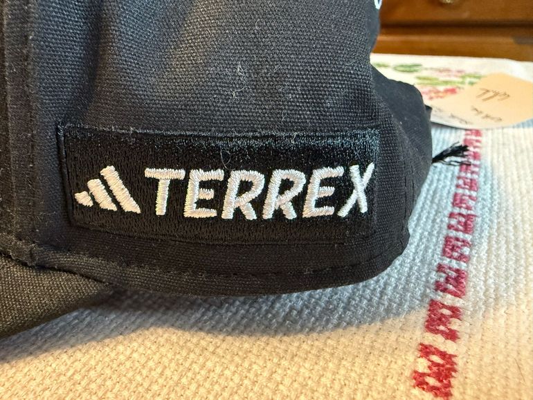 Used Adidas Cappellino Terrex Shiffrin 2026 bike — image 4 of 8