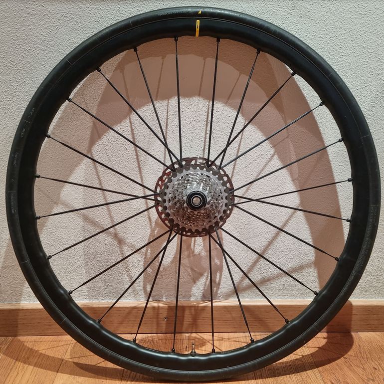 Used Mavic Ksyrium SL Disc Wheelset bike — image 2 of 7