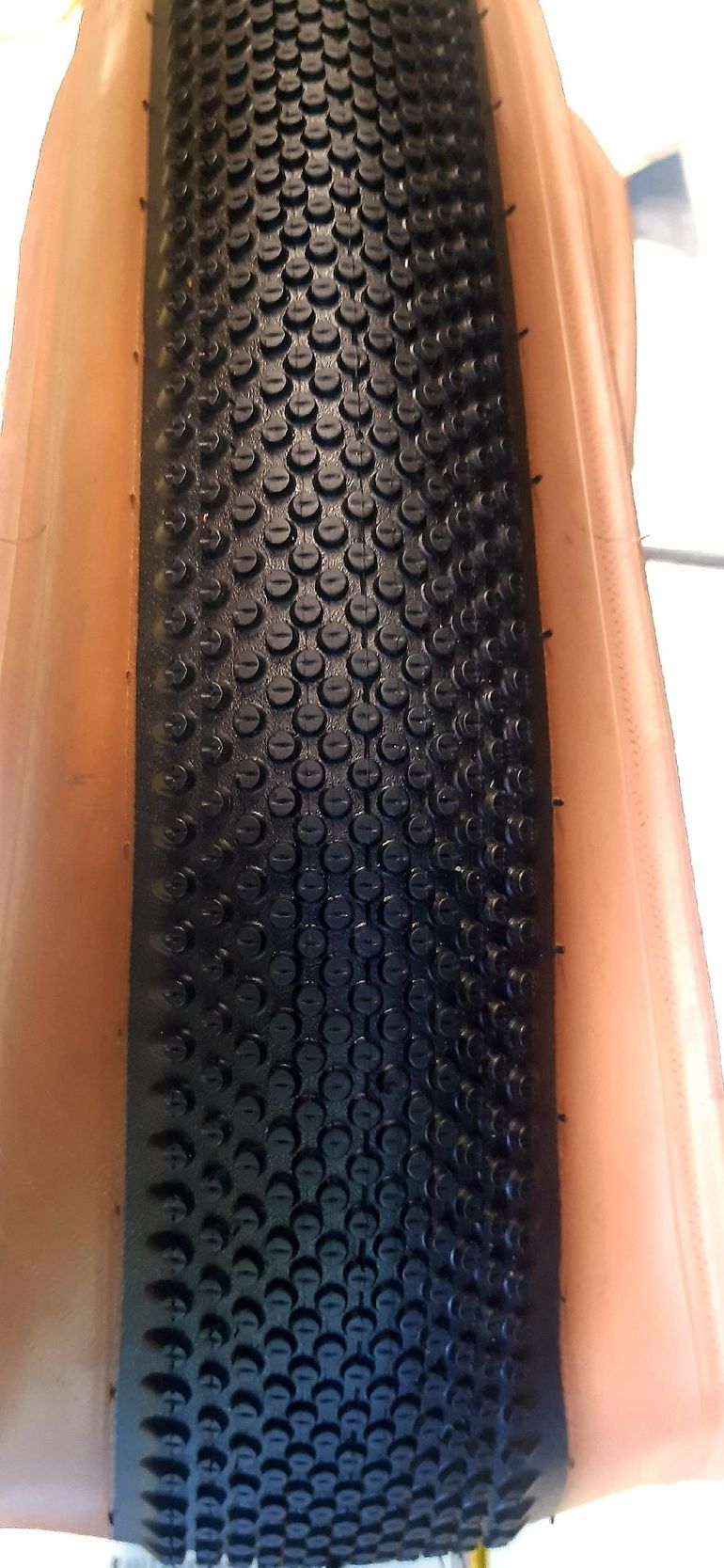 Used Schwalbe G One All Road TLE 2025 bike — image 3 of 4
