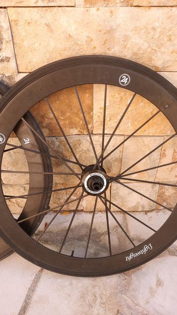 Used Lightweight Wheelset 2024 bike — image 2 of 9