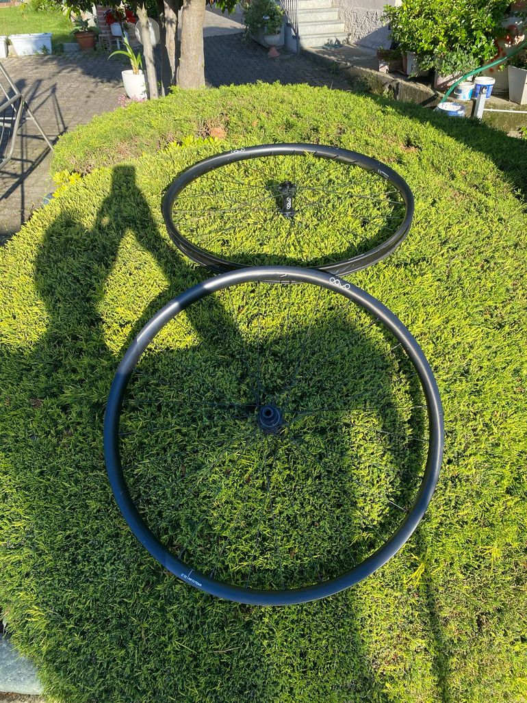 Used OQUO RC30TEAM 2025 bike — image 2 of 6