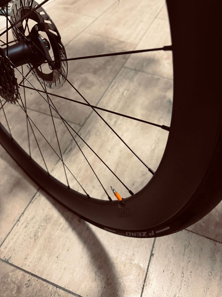 Used Nonplus MCFK Laufradsatz by R2 ultralite 2025 bike — image 4 of 9