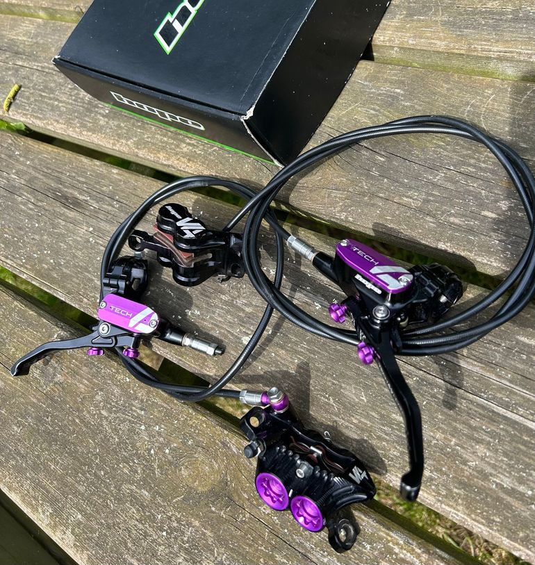 Used Hope Tech 4 V4 Disc Brake bike — image 4 of 7