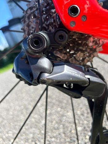 Used Shimano Ultegra/Dura Ace CLM Di2 12V 170mm 52-36 2025 bike — image 4 of 4