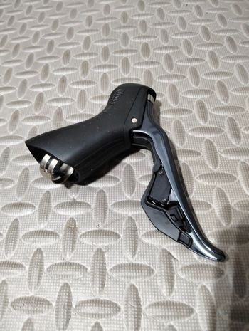Used Shimano Ultegra ST-R8000 2x11v bike — image 6 of 11