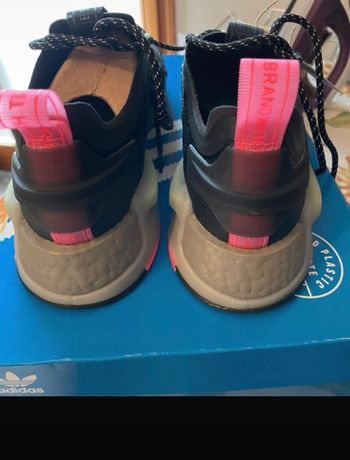 Used Adidas NMD_V3 Shoes (44,5) 2025 bike — image 3 of 9