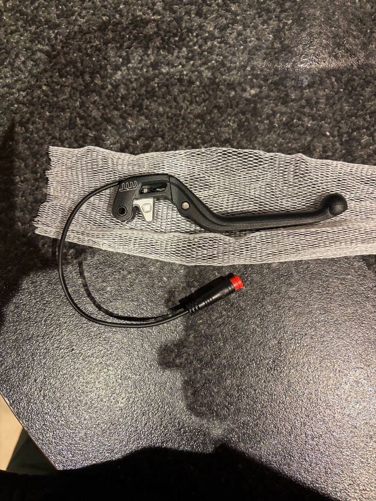 Used Magura MT 5 Lever bike — image 4 of 4
