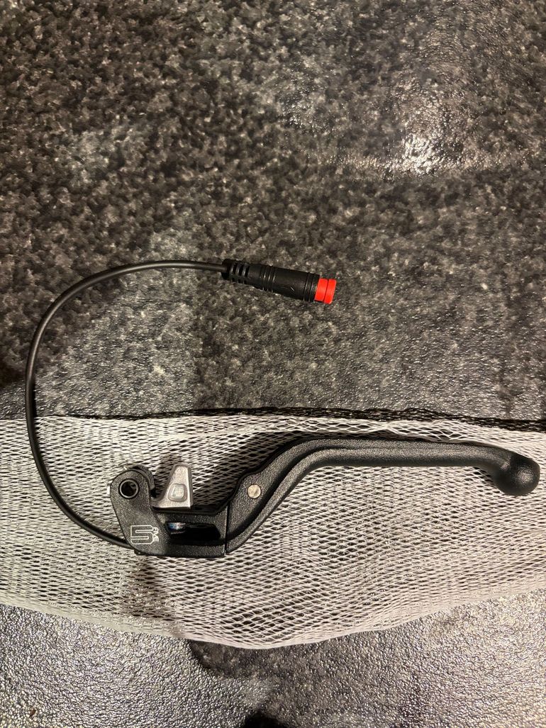 Used Magura MT 5 Lever bike — image 2 of 4