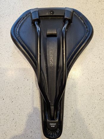 Used Ergon SMC Sport Gel Men M/L bike — image 2 of 3
