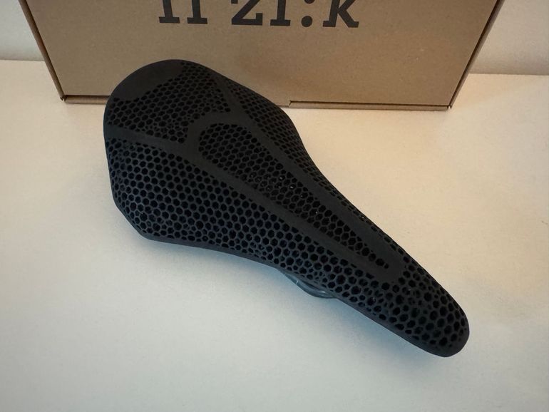 Used Fizik Vento Argo R1 Adaptive 2026 bike — image 2 of 11