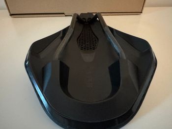 Used Fizik Vento Argo R1 Adaptive 2026 bike — image 4 of 11
