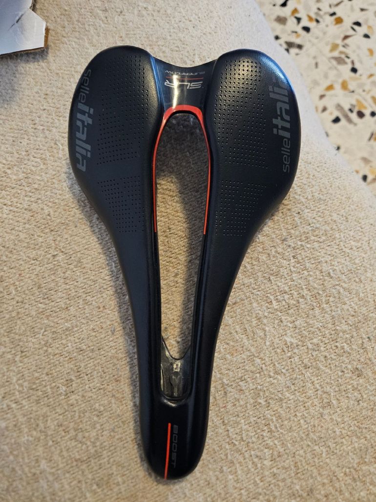 Used Selle Italia slr bike — image 1 of 11