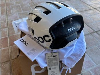 Used POC Cytal Mips Helmet 2026 bike — image 3 of 6