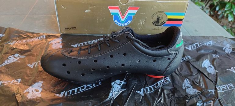 Used Vittoria 1976 bike — image 5 of 5