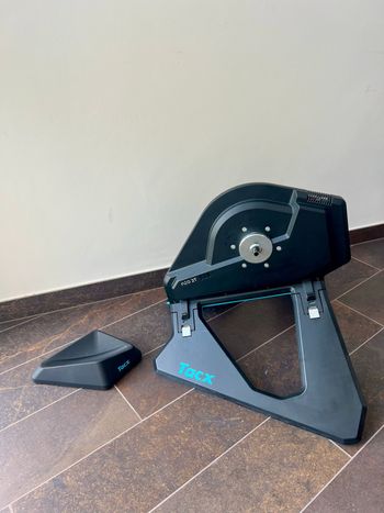 Used Tacx NEO 2T Smart Trainer 2020 bike