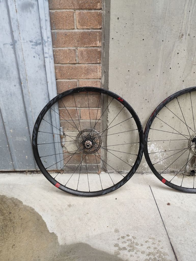 Used Fulcrum Rapid Red 500 bike — image 2 of 2