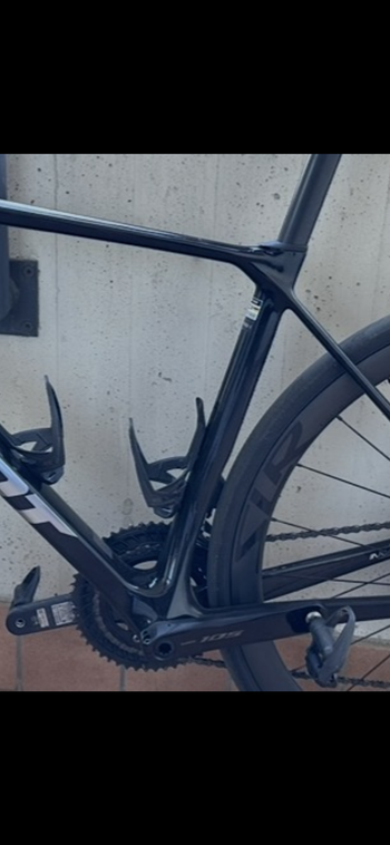 Used Shimano 105 Di2 R7150 12-speed Groupset 2024 bike — image 3 of 3