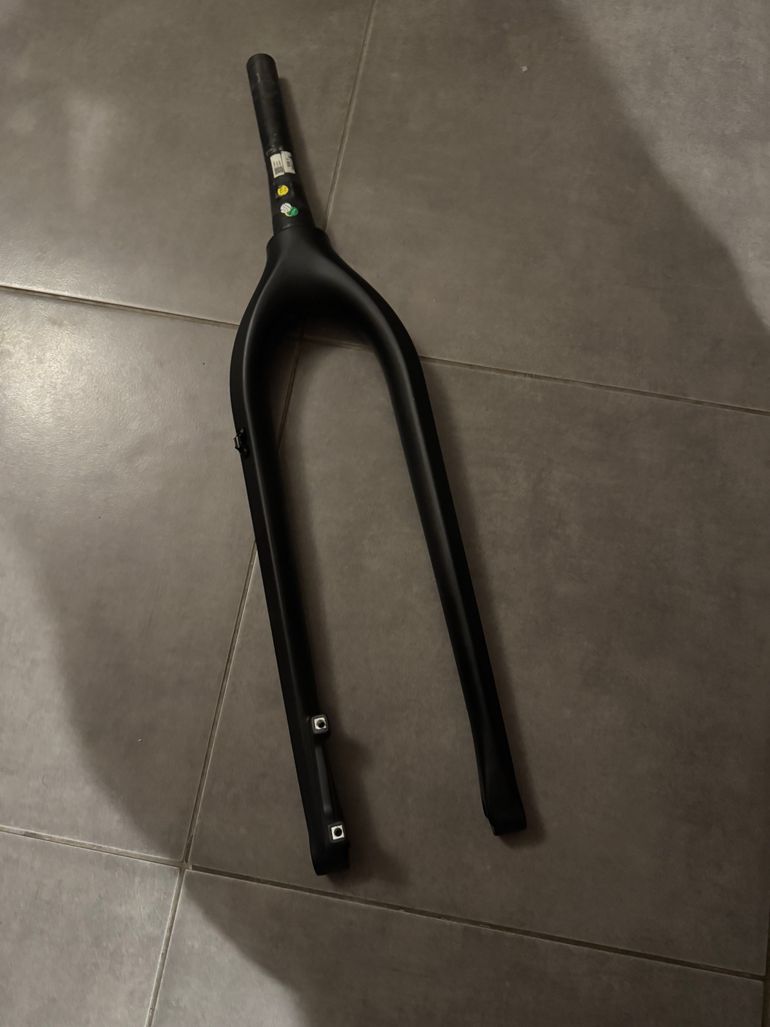 Used lyti carbone boost (29er) 2026 bike — image 2 of 2