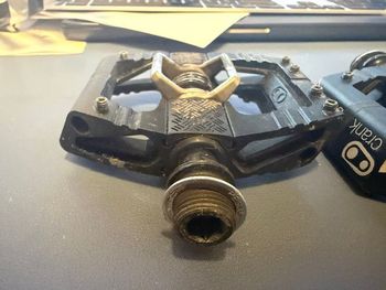Used Crankbrothers Mallet Enduro Pedals 2022 bike — image 3 of 4