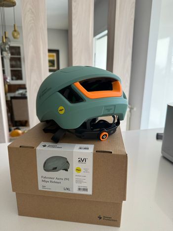Used Sweet Protection Falconer Aero 2Vi Mips Helmet 2026 bike — image 5 of 5