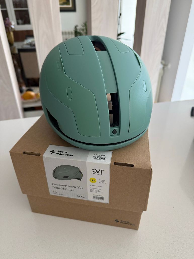 Used Sweet Protection Falconer Aero 2Vi Mips Helmet 2026 bike — image 4 of 5