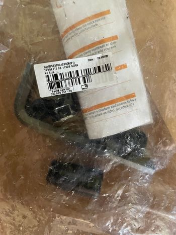 Used Tacx FLUX 2 Smart Trainer bike — image 4 of 6