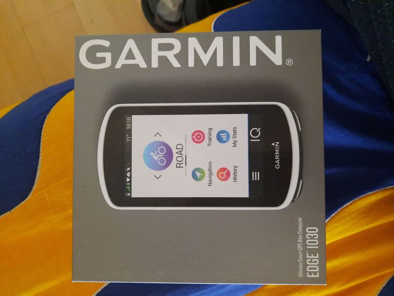 Used Garmin Edge 1030 GPS Bike Computer bike — image 1 of 2