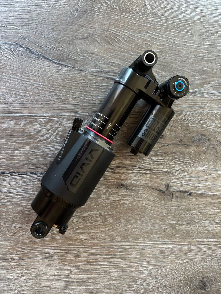 Used RockShox Vivid Air Select+ 2024 bike — image 1 of 5
