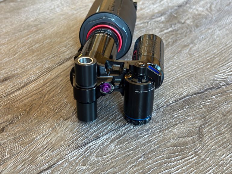 Used RockShox Vivid Air Select+ 2024 bike — image 5 of 5