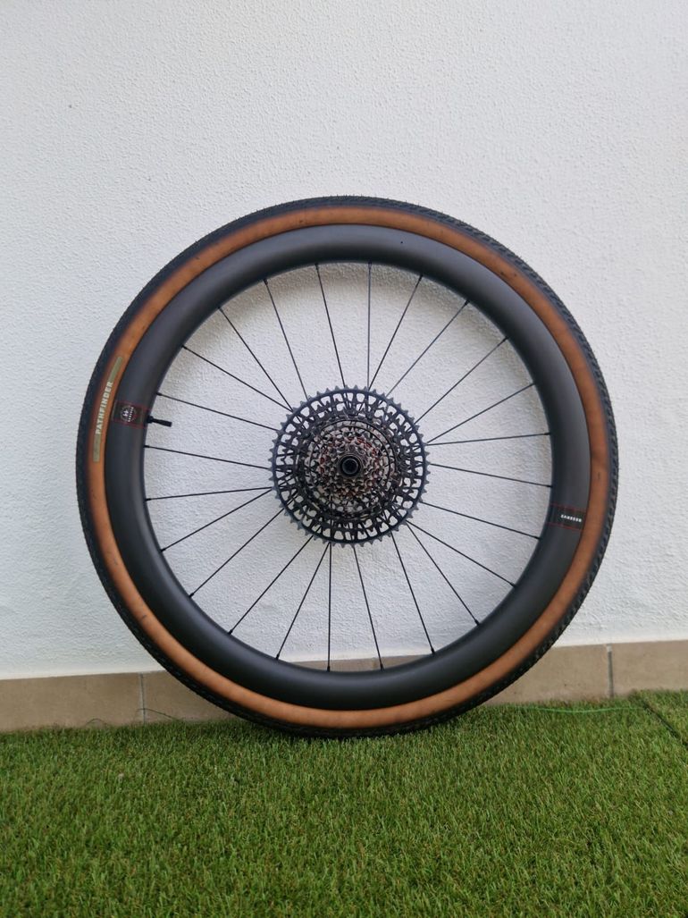 Used Reserve 40|44 GR Wheelset Turbulent Aero Turbulent Aero DT Swiss 350 2026 bike — image 5 of 6