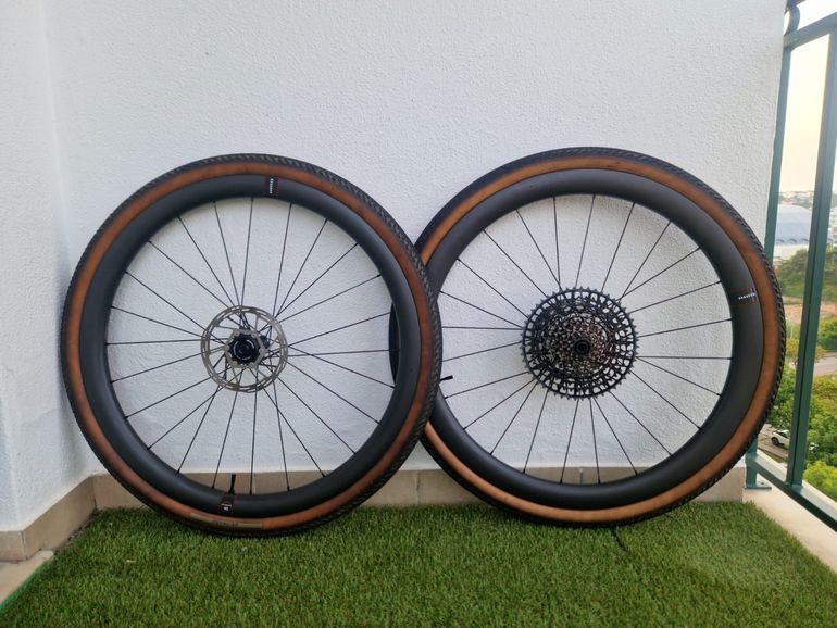 Used Reserve 40|44 GR Wheelset Turbulent Aero Turbulent Aero DT Swiss 350 2026 bike — image 1 of 6