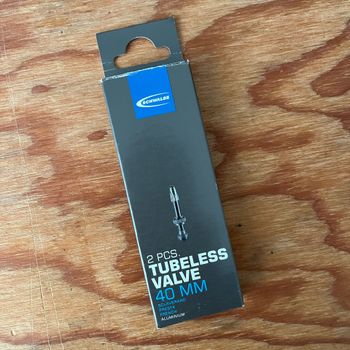 Used Schwalbe Tubeless Valve Pair 40mm bike