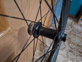 Used Giant XCT Boost MTB Wheels 29" bike — image 3 of 5