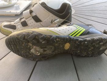 Used Specialized Chaussure VTT bike — image 2 of 2