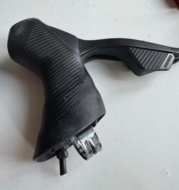 Used Sram Rival AXS STI Shifters & Brakes 2022 bike — image 2 of 7