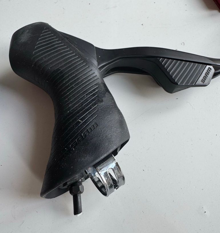 Used Sram Rival AXS STI Shifters & Brakes 2022 bike — image 2 of 7