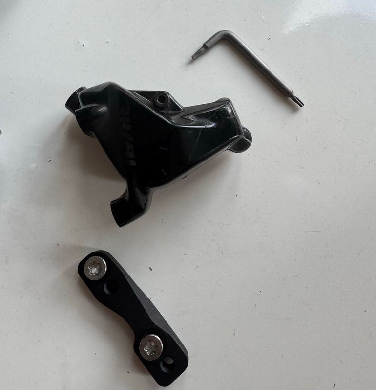 Used Sram Rival AXS STI Shifters & Brakes 2022 bike — image 3 of 7