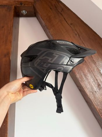 Used Troy Lee Designs A1 MIPS Jet Helmet XS bike